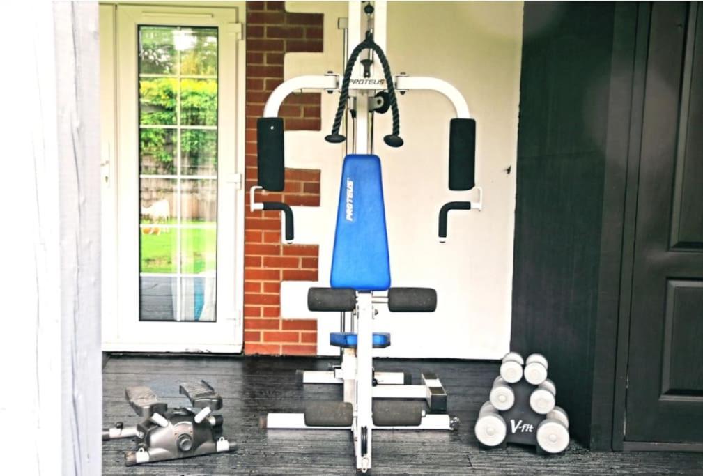 Hen & Stag Retreat Weekend Stay Sleeps 10 To 30 Thetford Luaran gambar