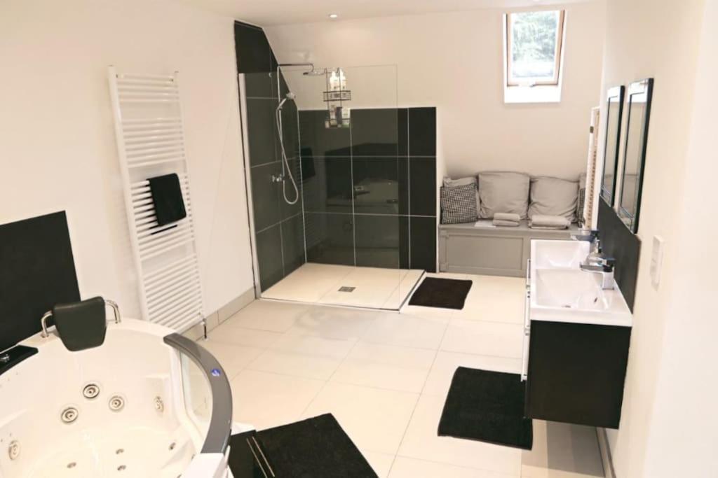 Hen & Stag Retreat Weekend Stay Sleeps 10 To 30 Thetford Luaran gambar